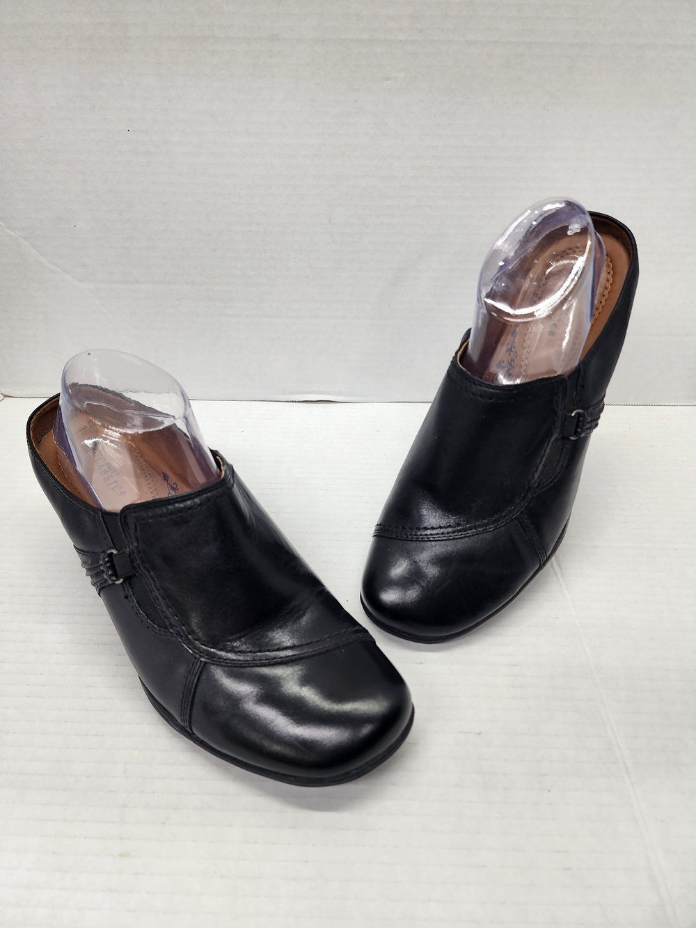 Earth Spirit Classics Black Women's Slip-On Mule Clogs Leather Emma Size 10